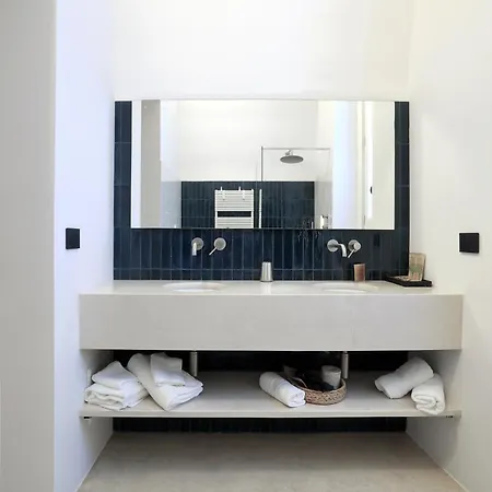 בית הארחה Unamura - Dimora Storica 4*