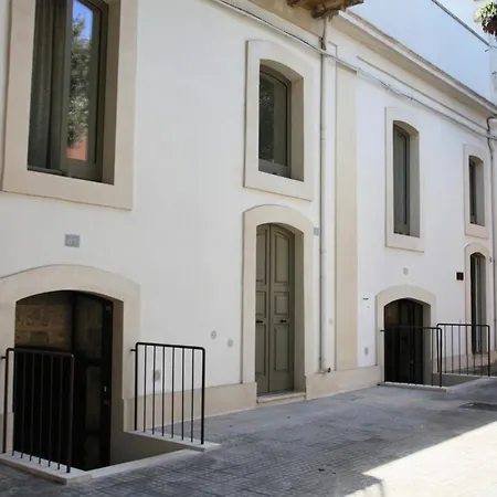 Unamura - Dimora Storica Guest house *