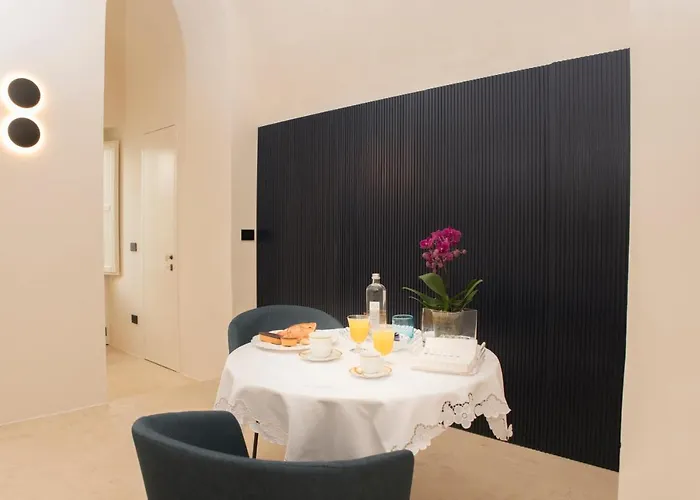 بيت ضيافة Unamura - Dimora Storica